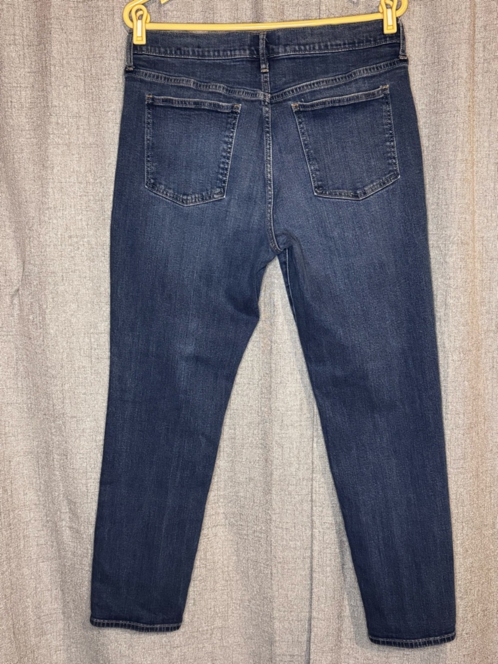 GAP Girlfriend Jeans 12/31 Straight Relaxed Fit Mid Rise Blue Denim Stretch - Picture 3 of 8